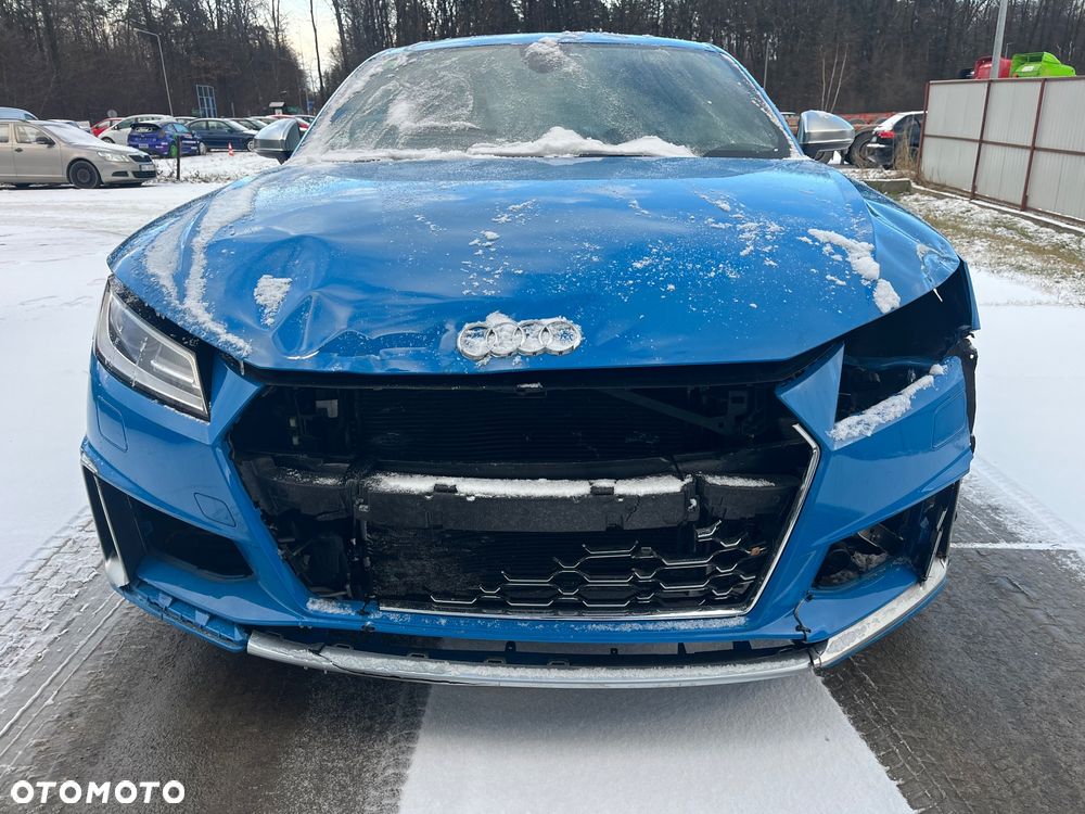 Audi TT S Coupé - 2