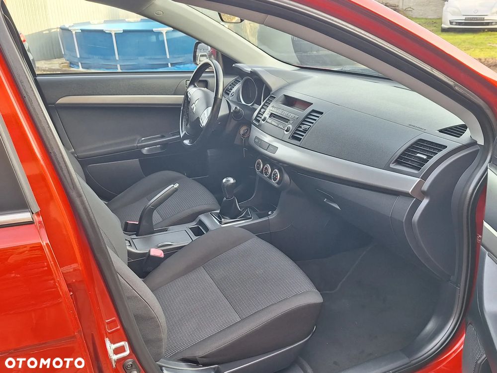 Mitsubishi Lancer 1.8 Instyle - 6