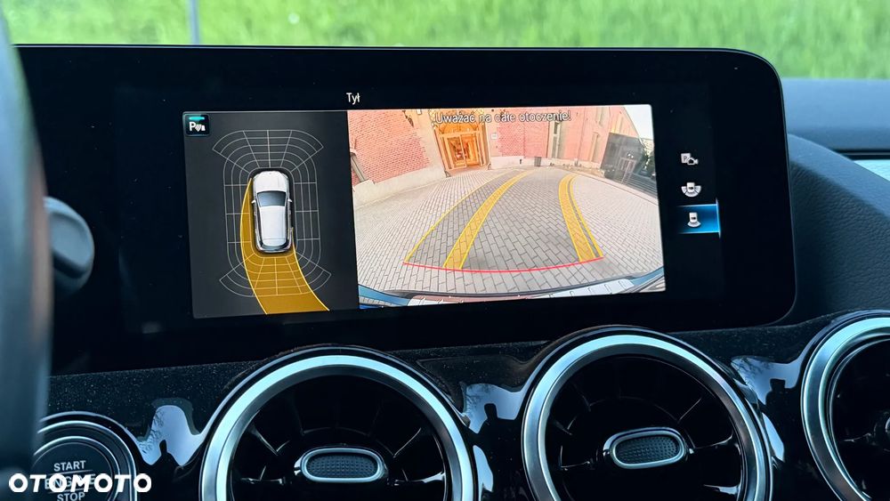 Mercedes-Benz GLA 200 Business Edition - 12