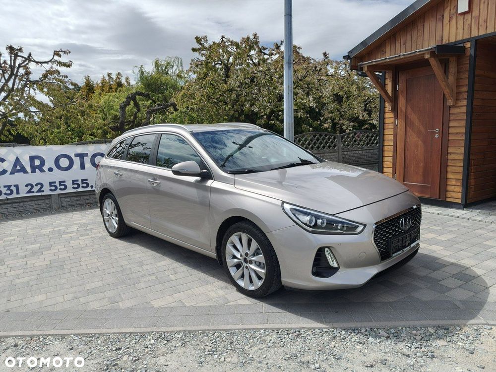 Hyundai i30 1.6 CRDI DCT Trend - 1