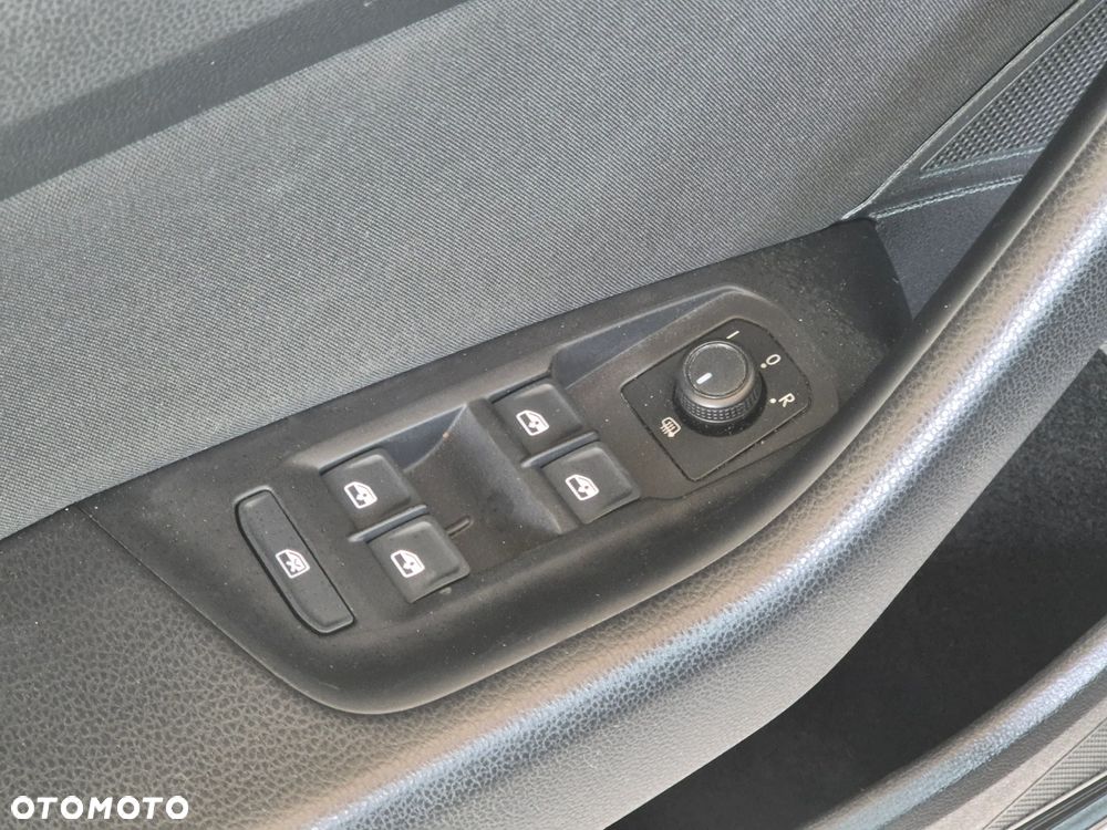 Volkswagen Passat 1.5 TSI EVO Business DSG - 19
