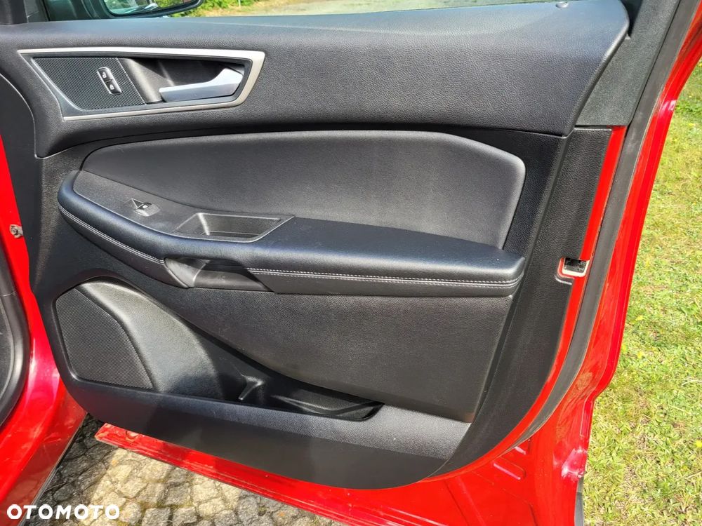 Ford Edge - 30
