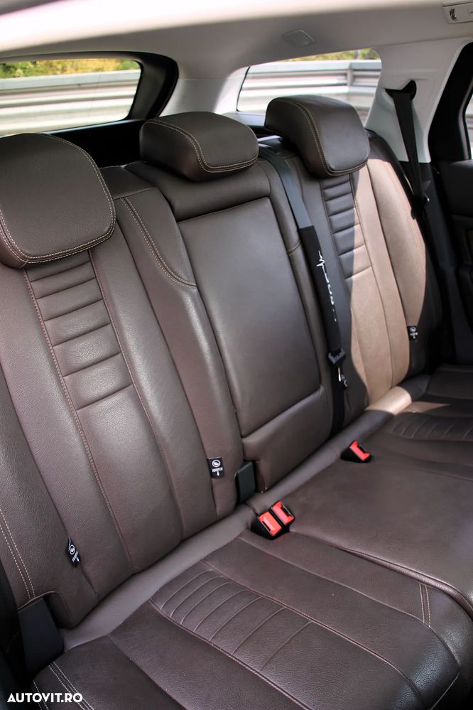 Peugeot 308 SW BlueHDi 120 Stop & Start Winter Edition - 18