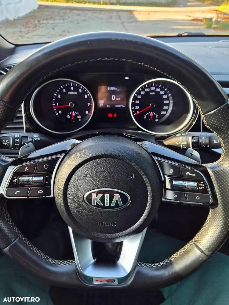 Kia Ceed - 9