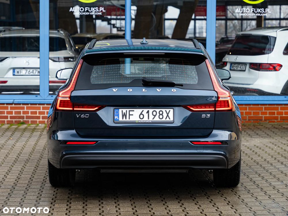 Volvo V60 B3 B Essential - 11