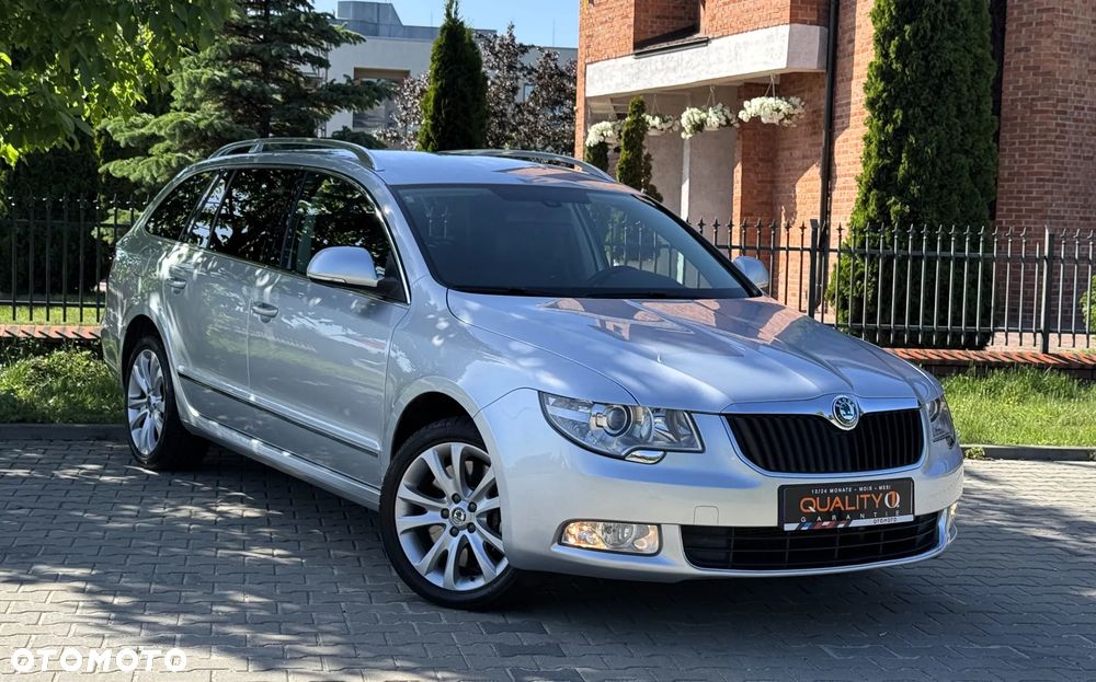 Skoda Superb 3.6 V6 4x4 DSG Elegance - 5
