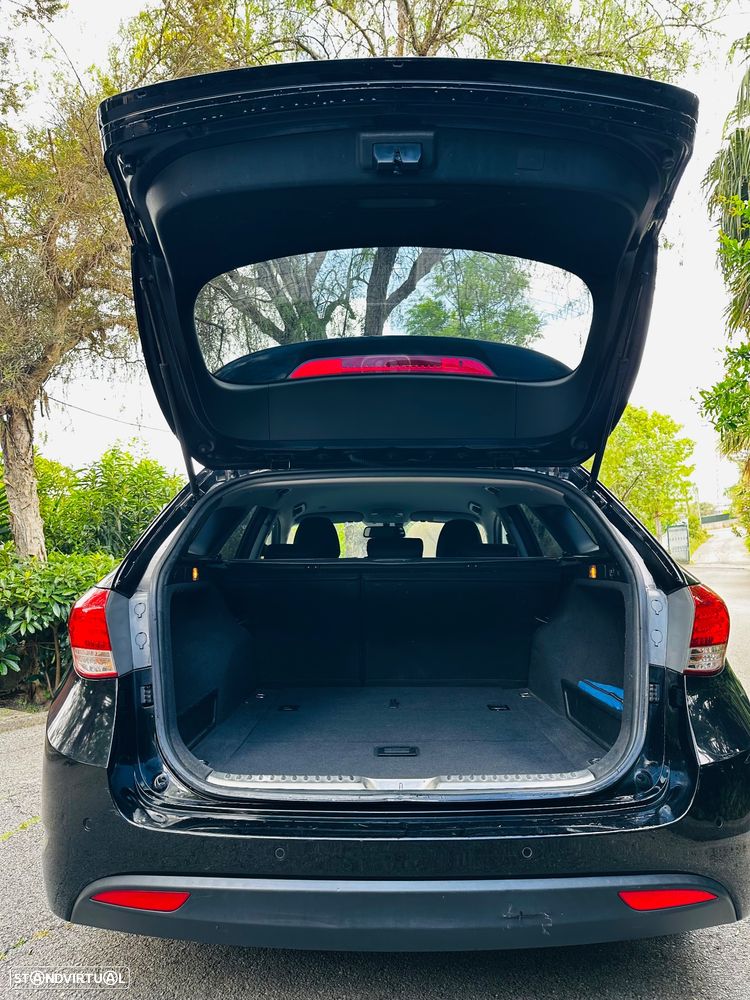 Hyundai i40 1.7 CRDi Blue Comfort - 11