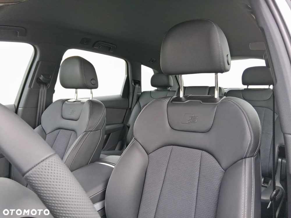 Audi Q7 55 TFSI e PHEV Quattro S Line Tiptr - 10