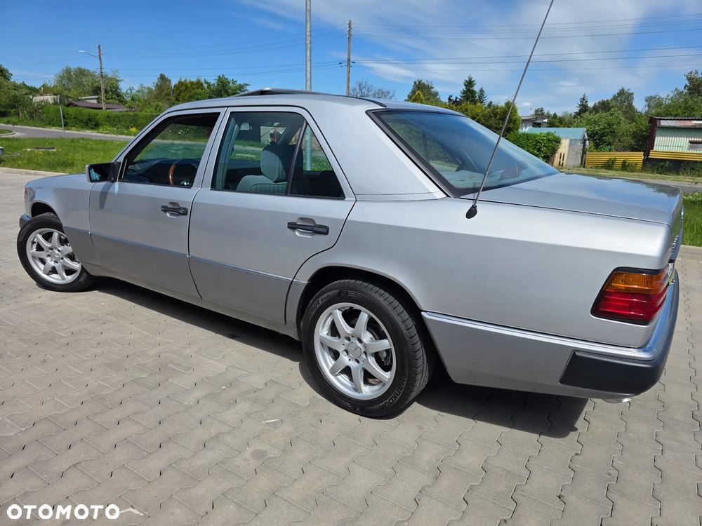 Mercedes-Benz W124 (1984-1993) - 7