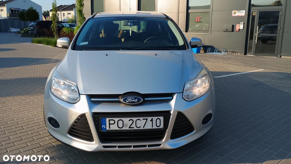 Ford Focus - 8
