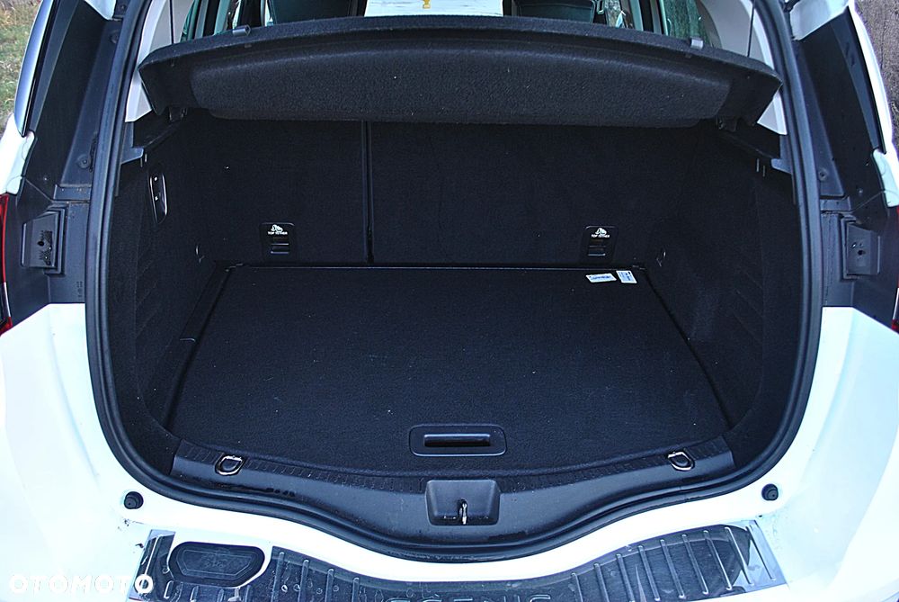 Renault Scenic ENERGY dCi 160 EDC BOSE EDITION - 27