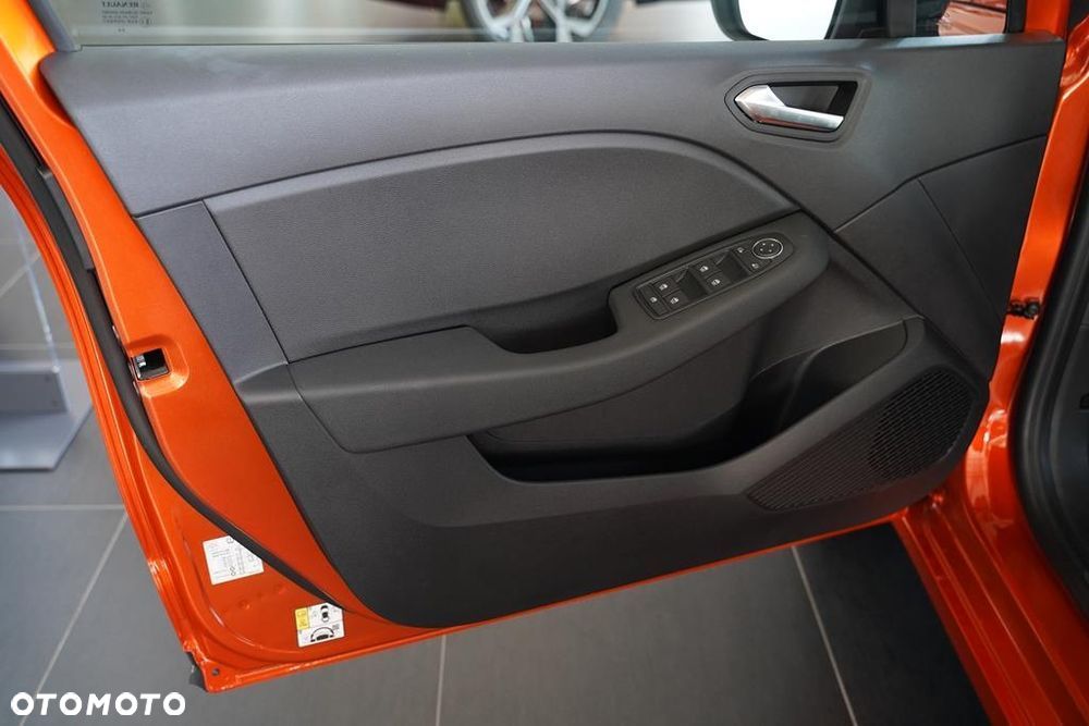 Renault Clio 1.0 TCe Evolution - 10