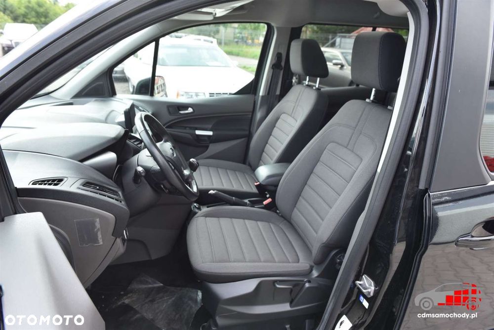 Ford Tourneo Connect - 13