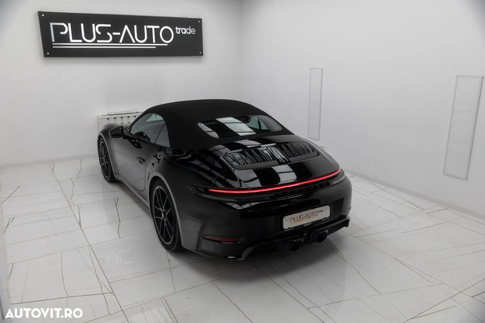 Porsche 911 Carrera GTS PDK - 15