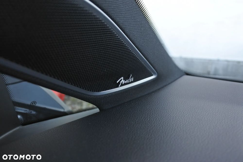 Volkswagen Golf - 20