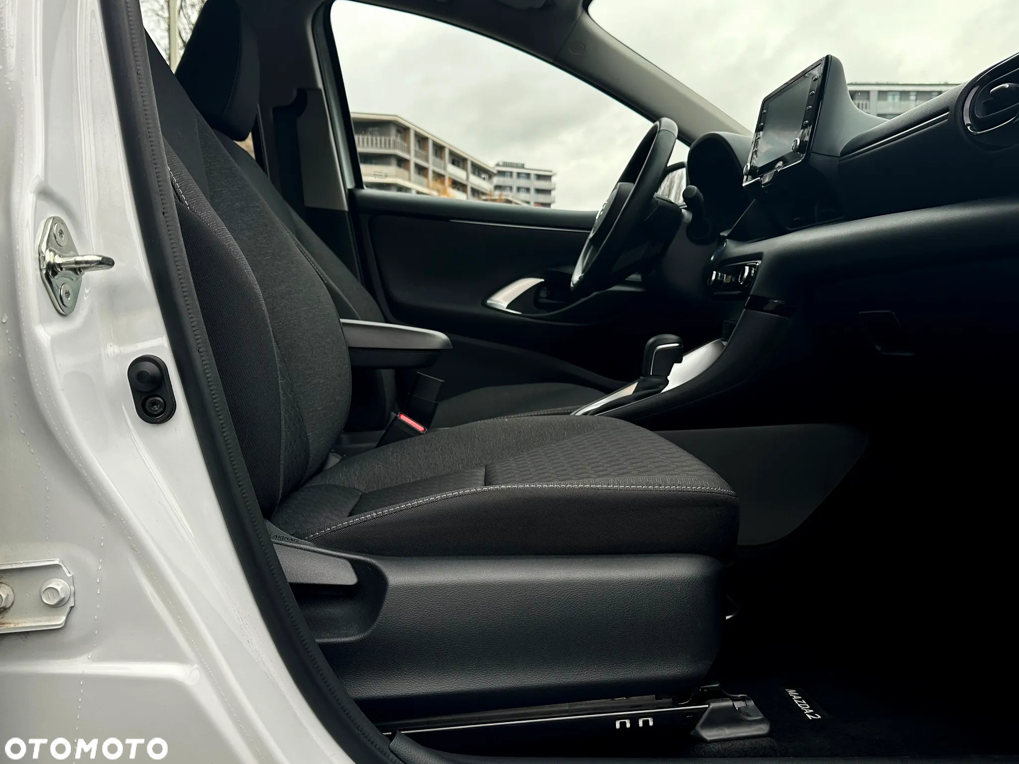 Mazda 2 - 20