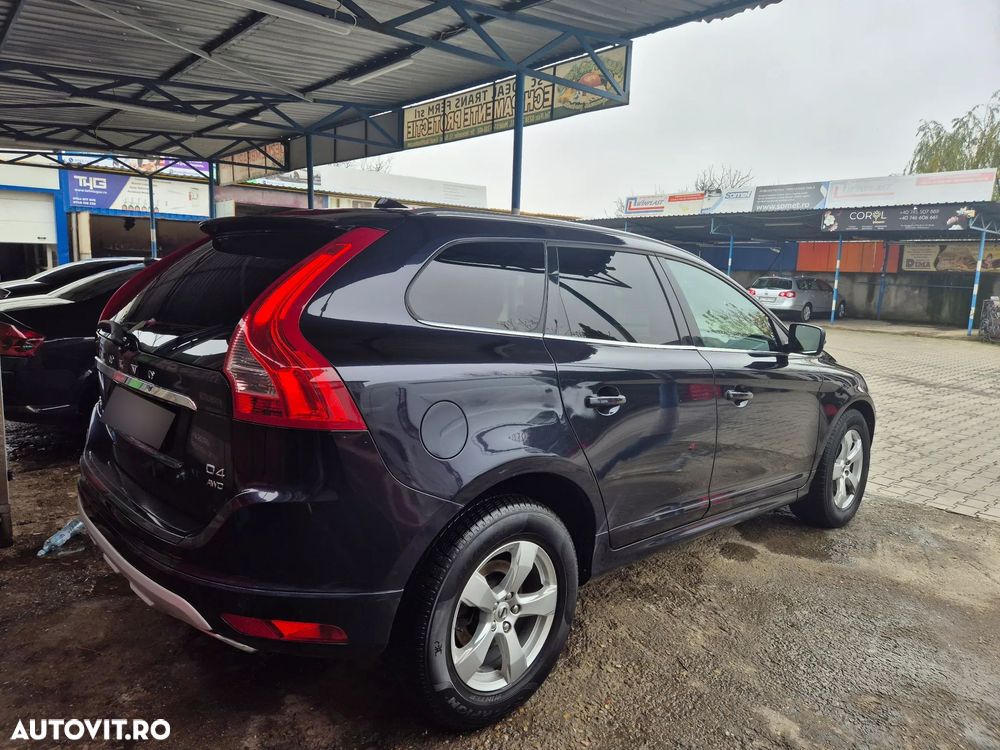 Volvo XC 60 D4AWD Kinetic - 2