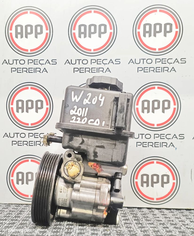 Bomba direção assistida Mercedes W204 de 2011, 220 CDI, referência A0064661501, com sensor. - 1