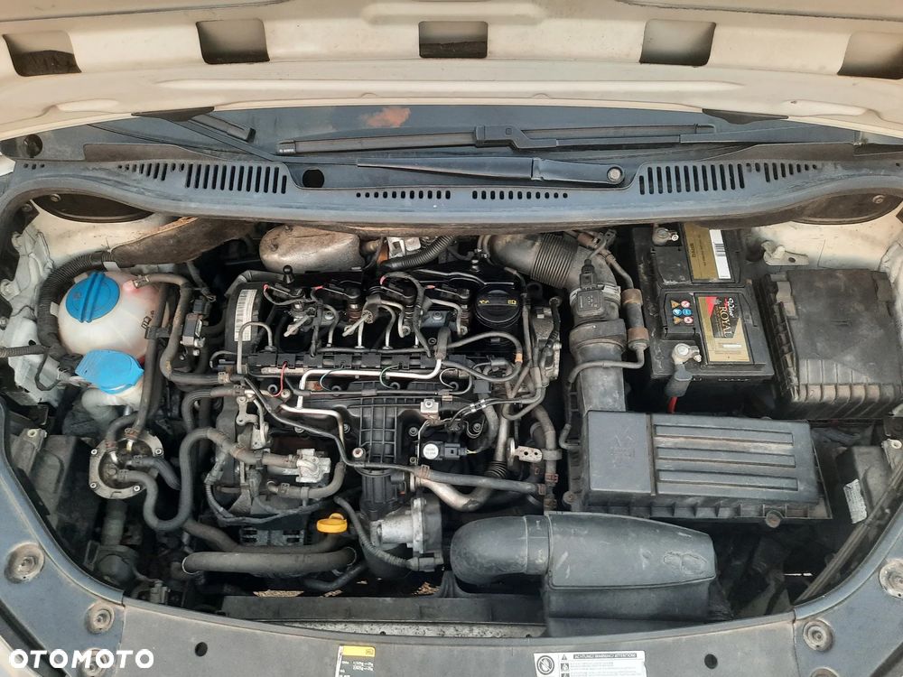 Volkswagen Caddy Cross - 11