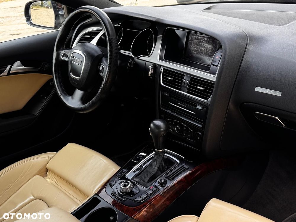 Audi A5 Coupé 3.0 TDI DPF quattro S tronic - 25