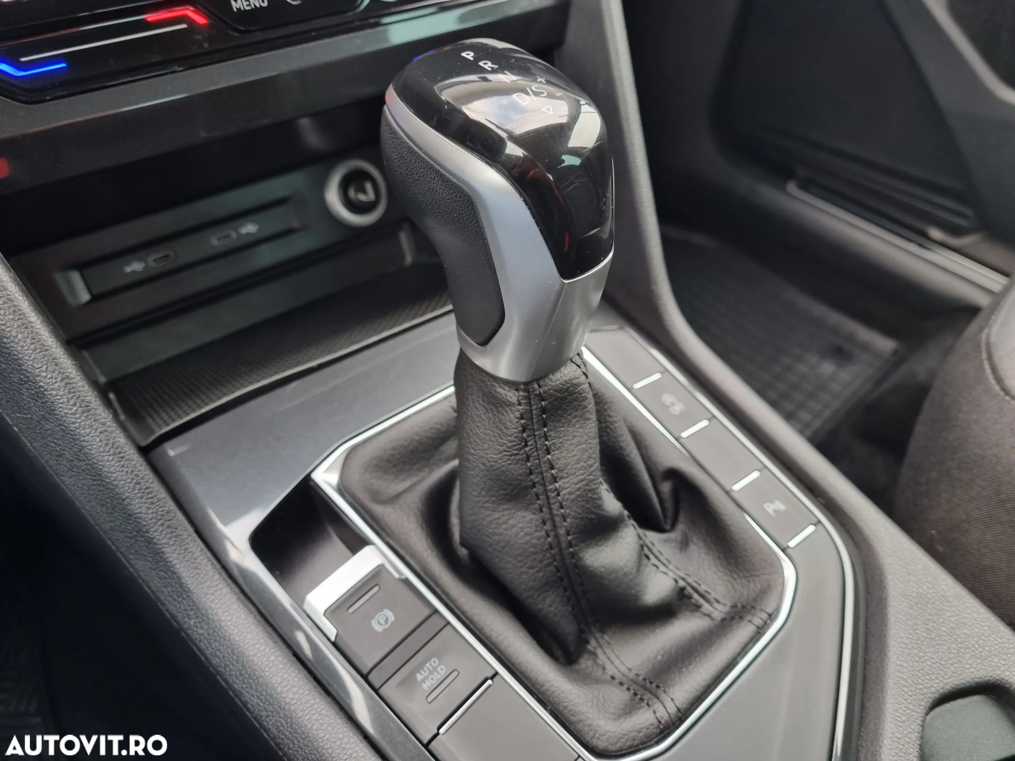 Volkswagen Tiguan 1.5 TSI OPF DSG Life - 38