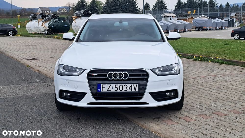 Audi A4 Avant - 5