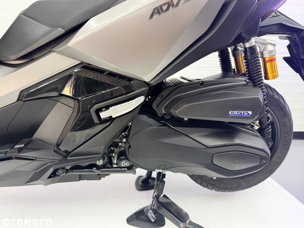 Honda ADV350 - 30