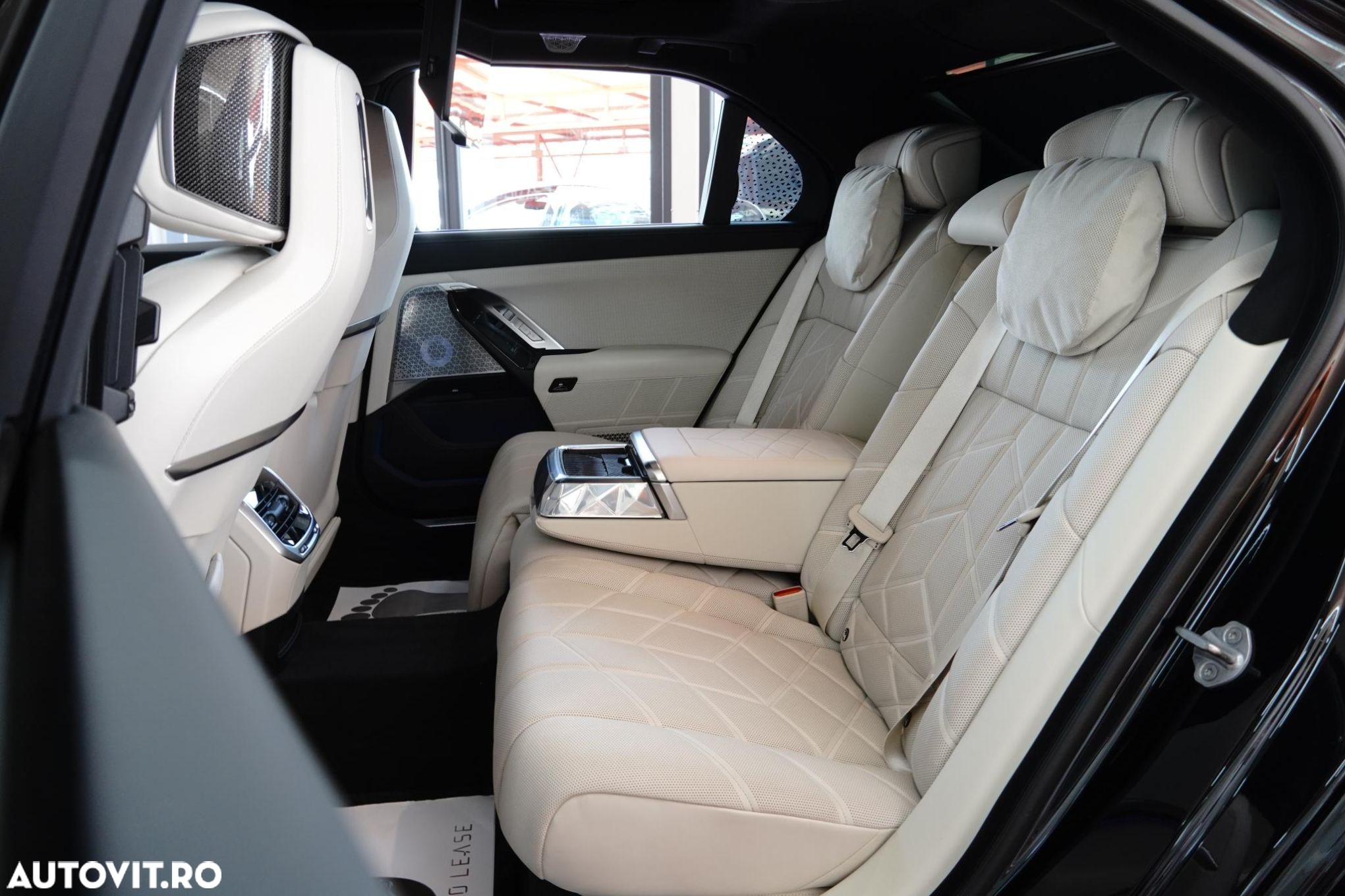 BMW Seria 7 - 24
