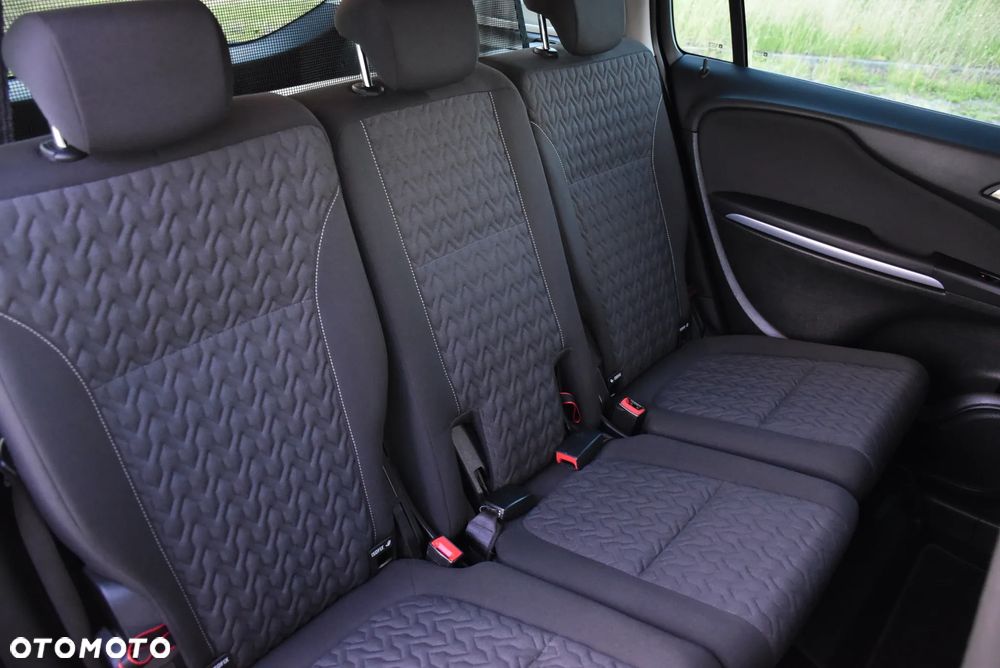 Opel Zafira Tourer 1.4 Turbo Innovation - 29