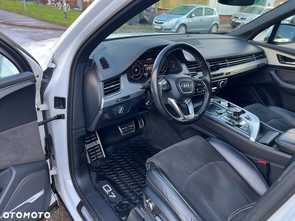 Audi Q7 - 5