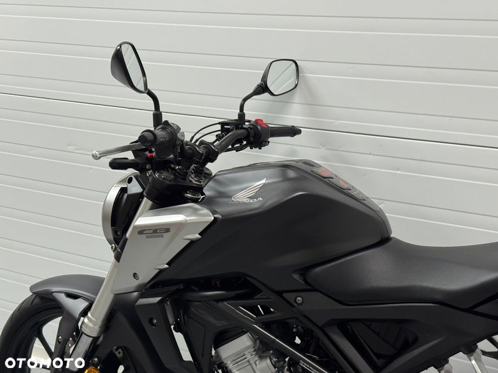 Honda CB - 21