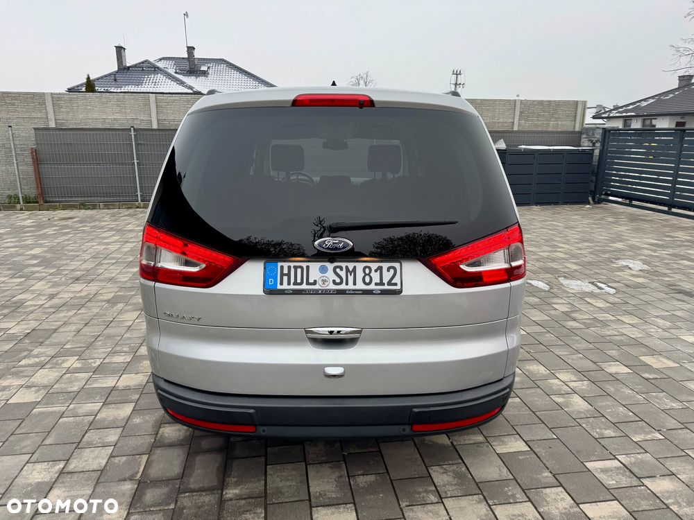 Ford Galaxy - 13