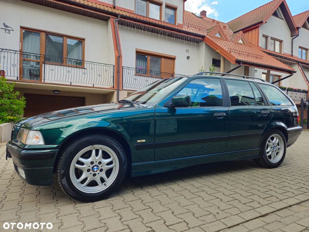 BMW Seria 3 318i - 2
