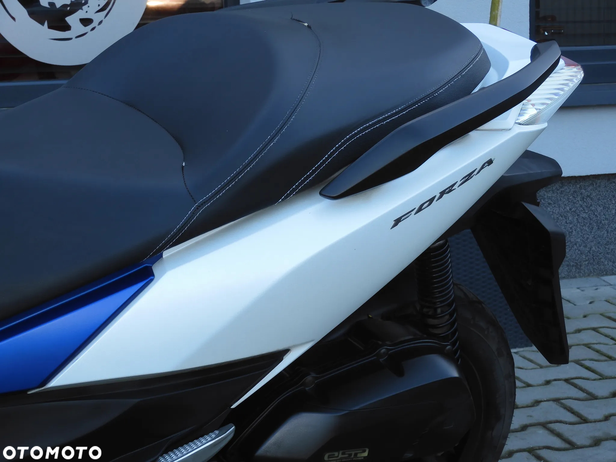 Honda NSS - 24
