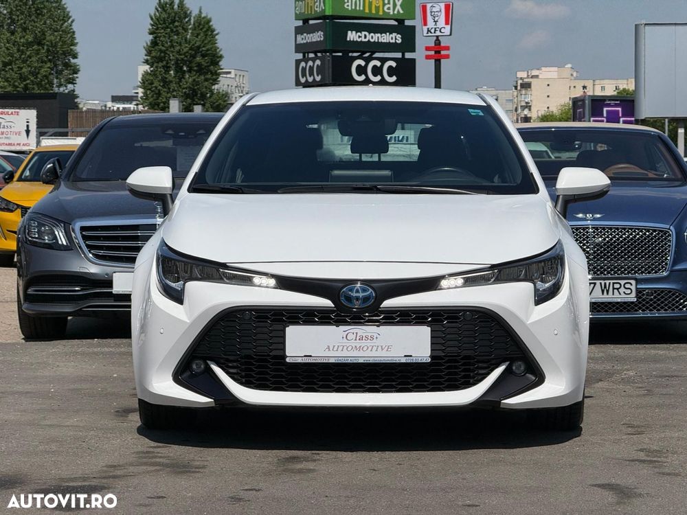 Toyota Corolla 1.8 HSD Business - 3