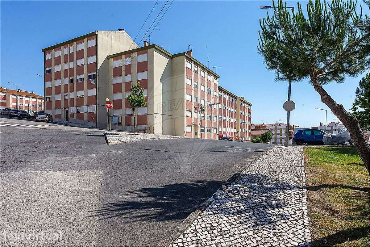 Apartamento T3 para arrendamento - Grande imagem: 2/22