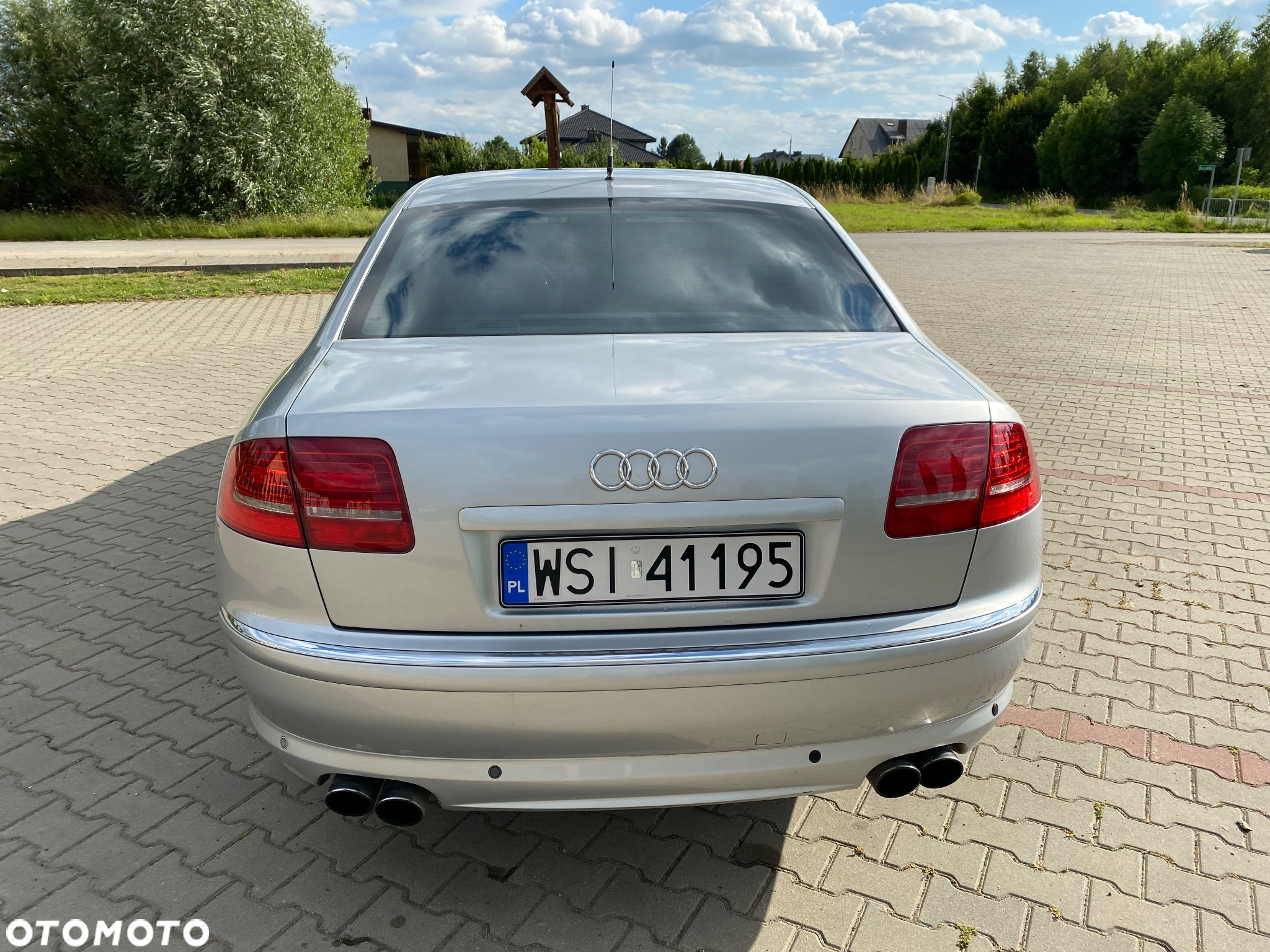Audi A8 4.2 Quattro - 4