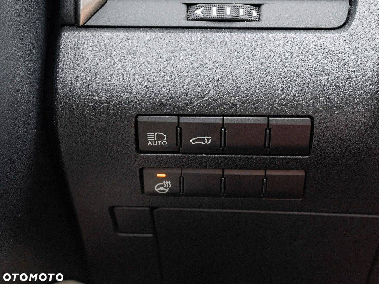 Lexus RX 450h F-Impression - 22