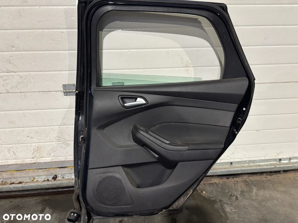 DRZWI PRAWY TYŁ TYLNIE KOMPLETNE EUROPA FORD FOCUS III MK3 - 6