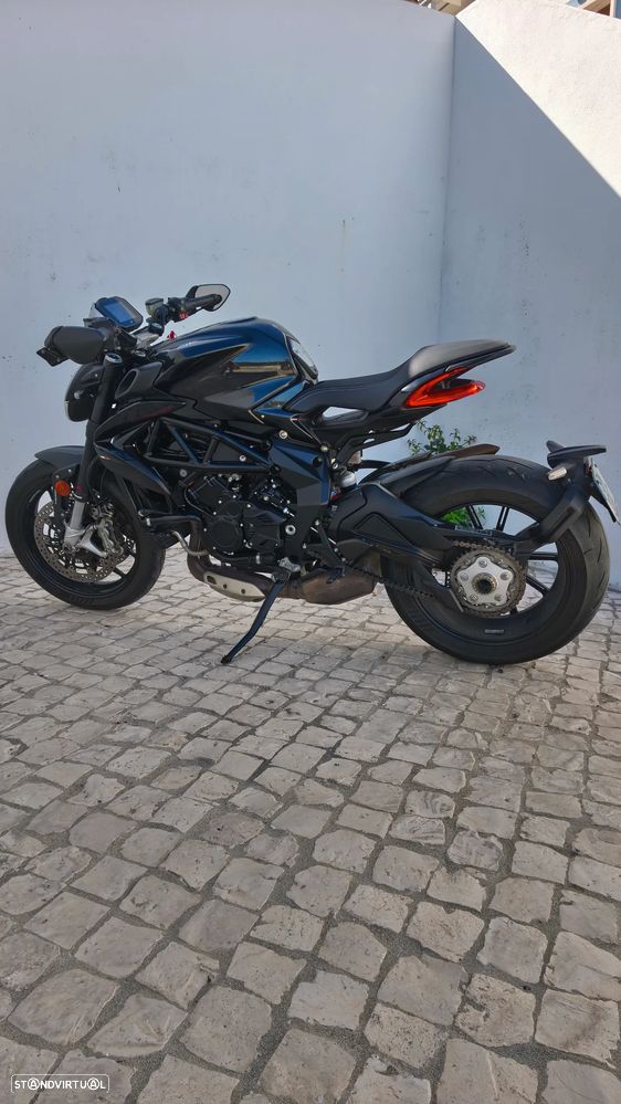 MV Agusta Dragster R - 1