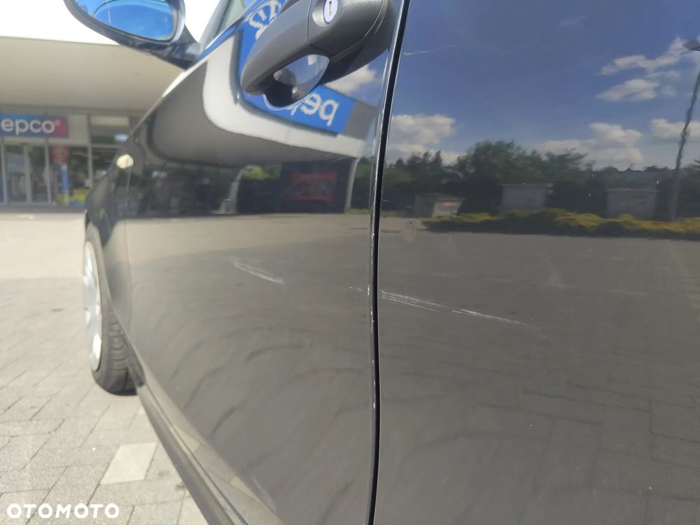BMW Seria 1 - 15