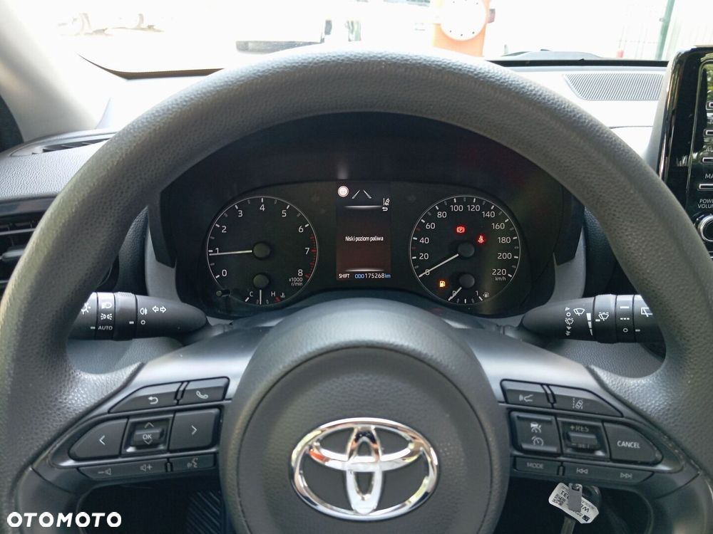 Toyota Yaris - 14