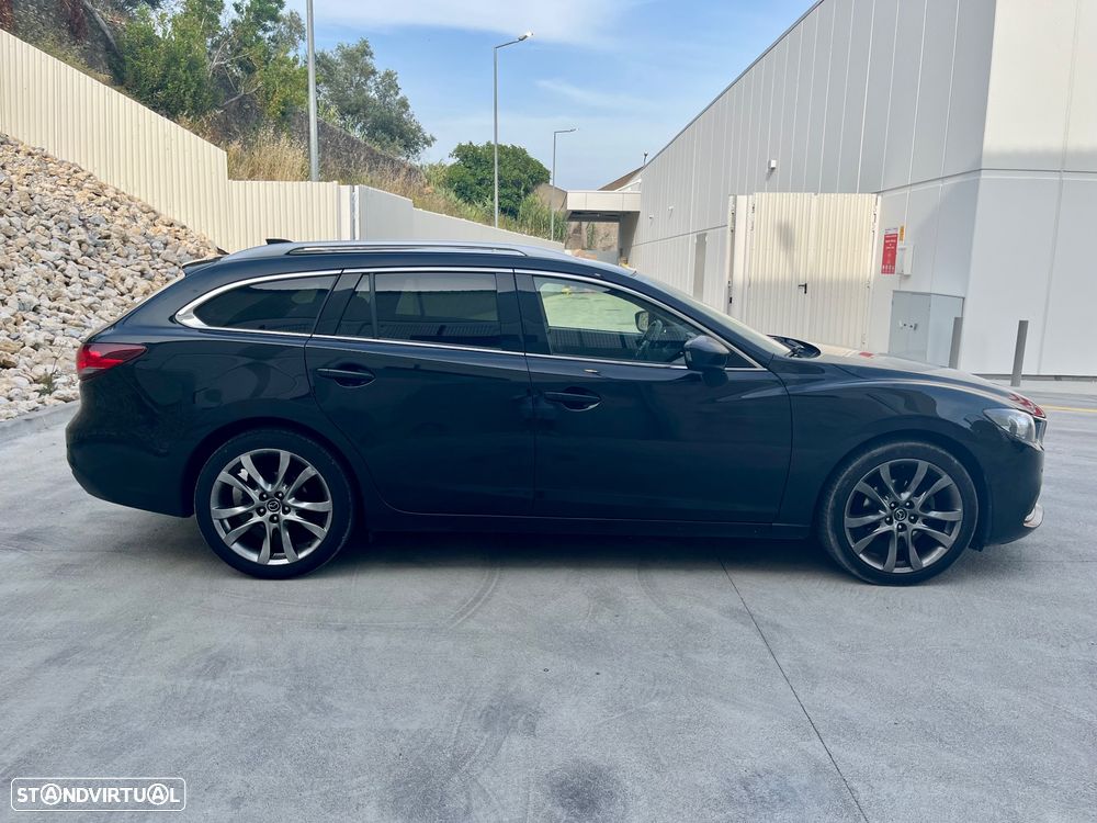 Mazda 6 2.2 SKY-D Excellence Navi - 2