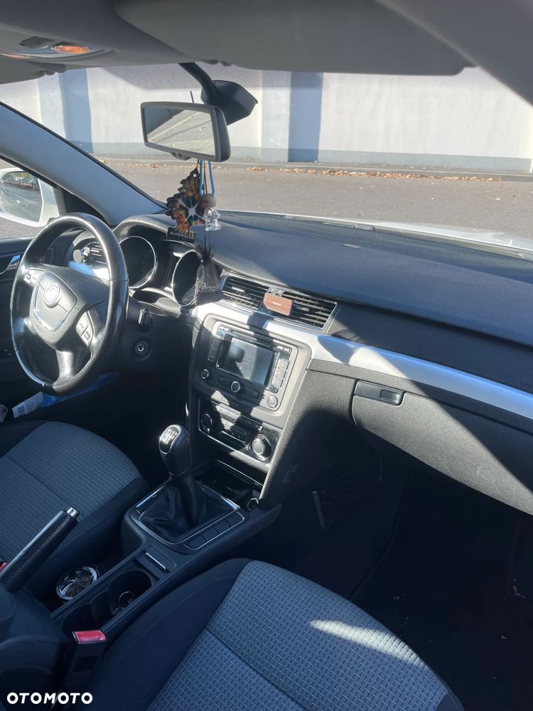 Skoda Superb 1.6 TDI Active - 13