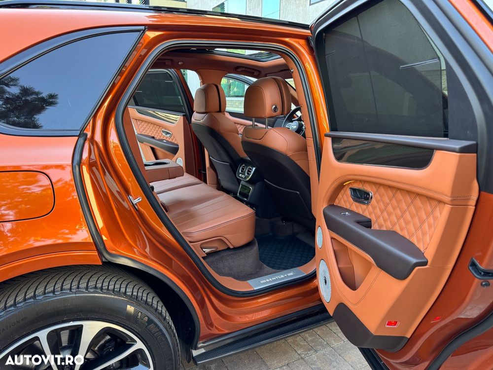 Bentley Bentayga - 17
