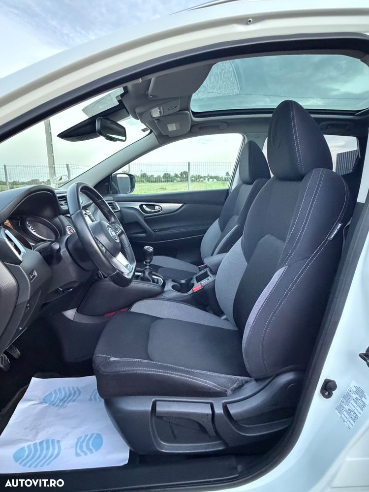 Nissan Qashqai 1.2 DIG-T Start/Stop N-Connecta - 9