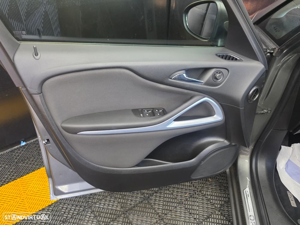 Opel Zafira 1.6 CDTi Dynamic S/S - 45