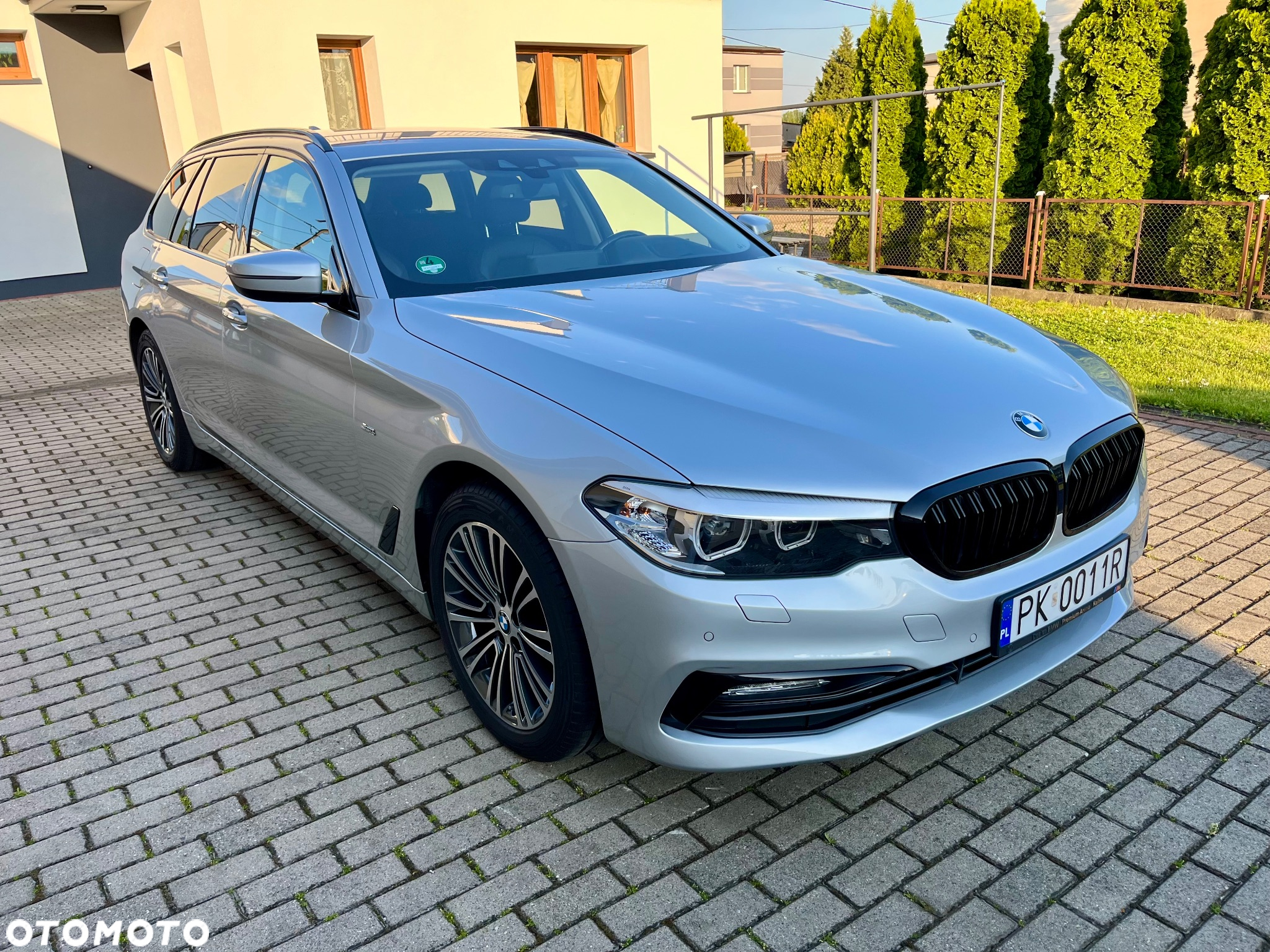 BMW Seria 5 520d Sport Line - 4