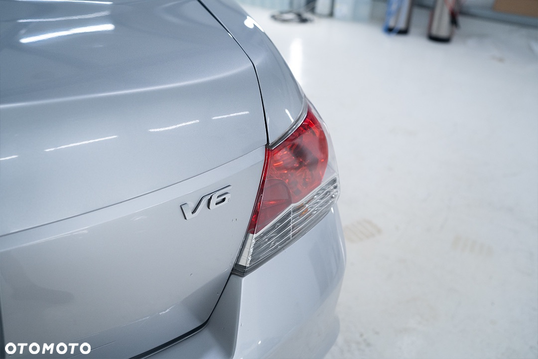 Honda Accord 3.5 V6 EX - 8
