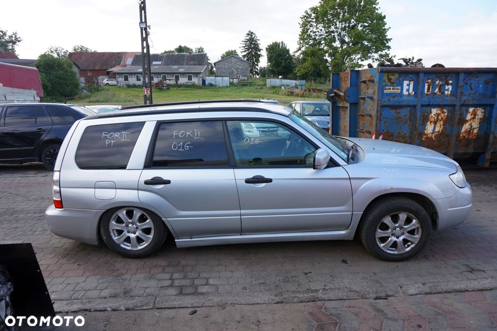 SUBARU FORESTER II SG LIFT 2005 01G 2.0 16V EJ204 157KM TY755 SREBRNY na części - 6